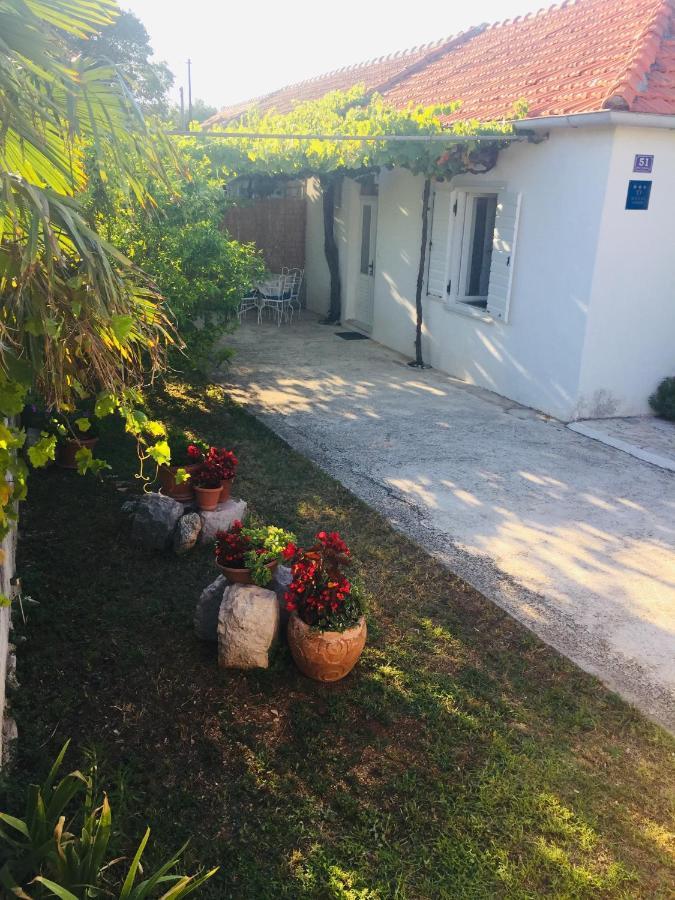 Holiday Home Casa Bianca Sukošan Екстериор снимка